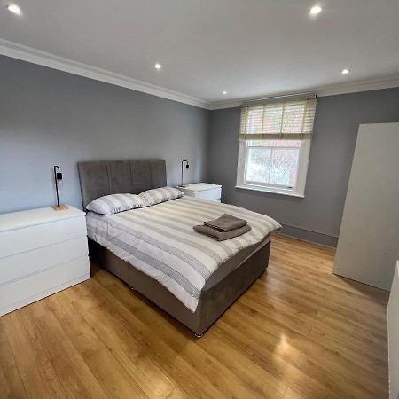 Lovely 2-Bedroom Victorian Flats London Eksteriør billede