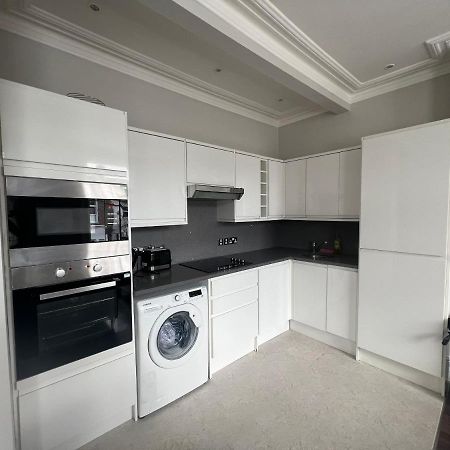 Lovely 2-Bedroom Victorian Flats London Eksteriør billede