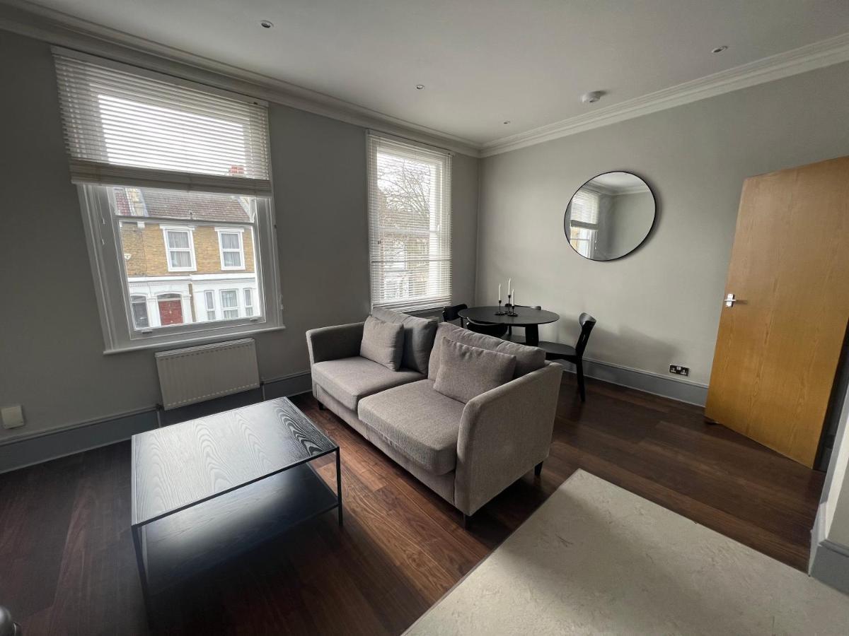 Lovely 2-Bedroom Victorian Flats London Eksteriør billede